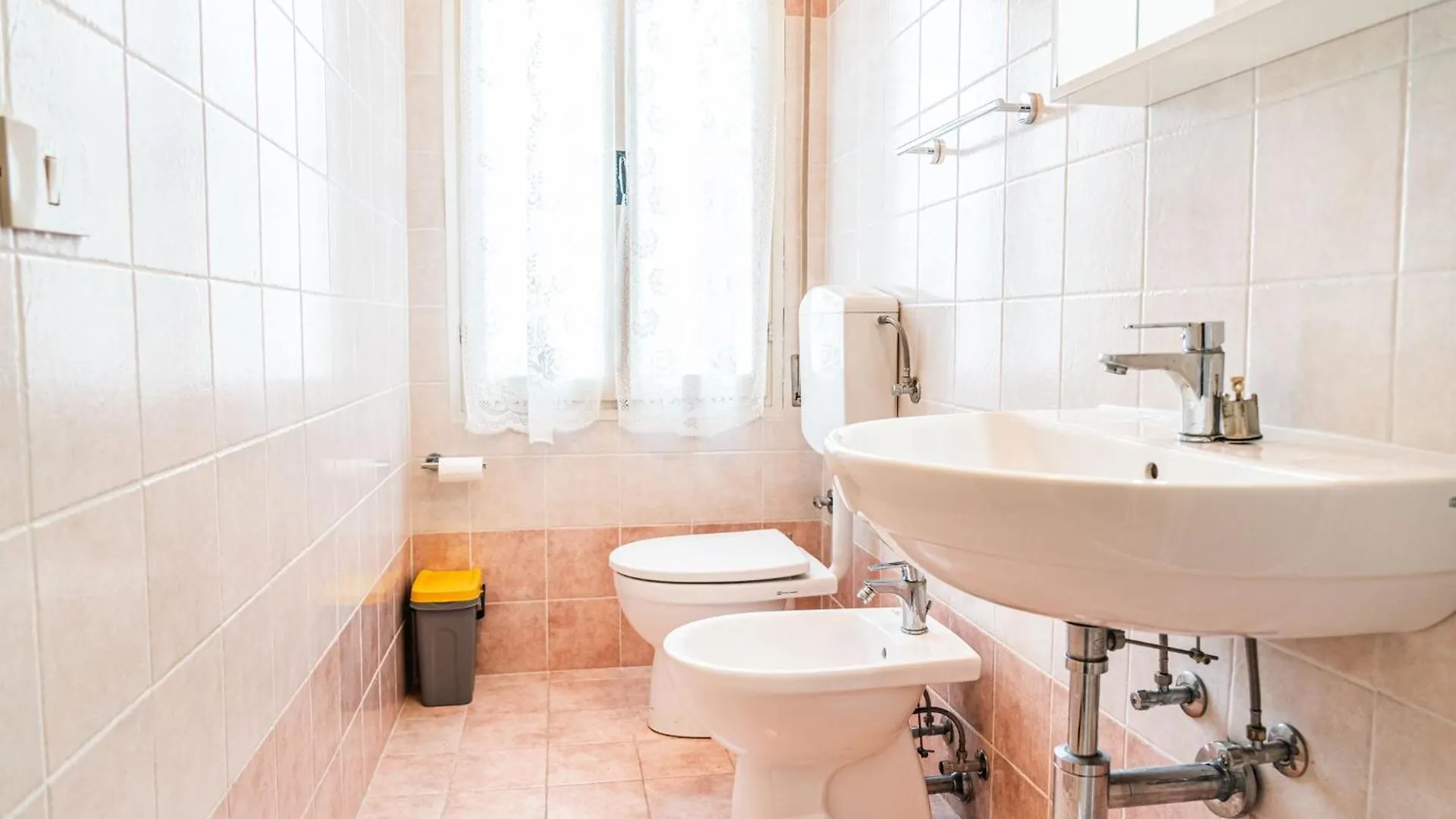 Renovated Semi Detached House In Bibione Spiaggia